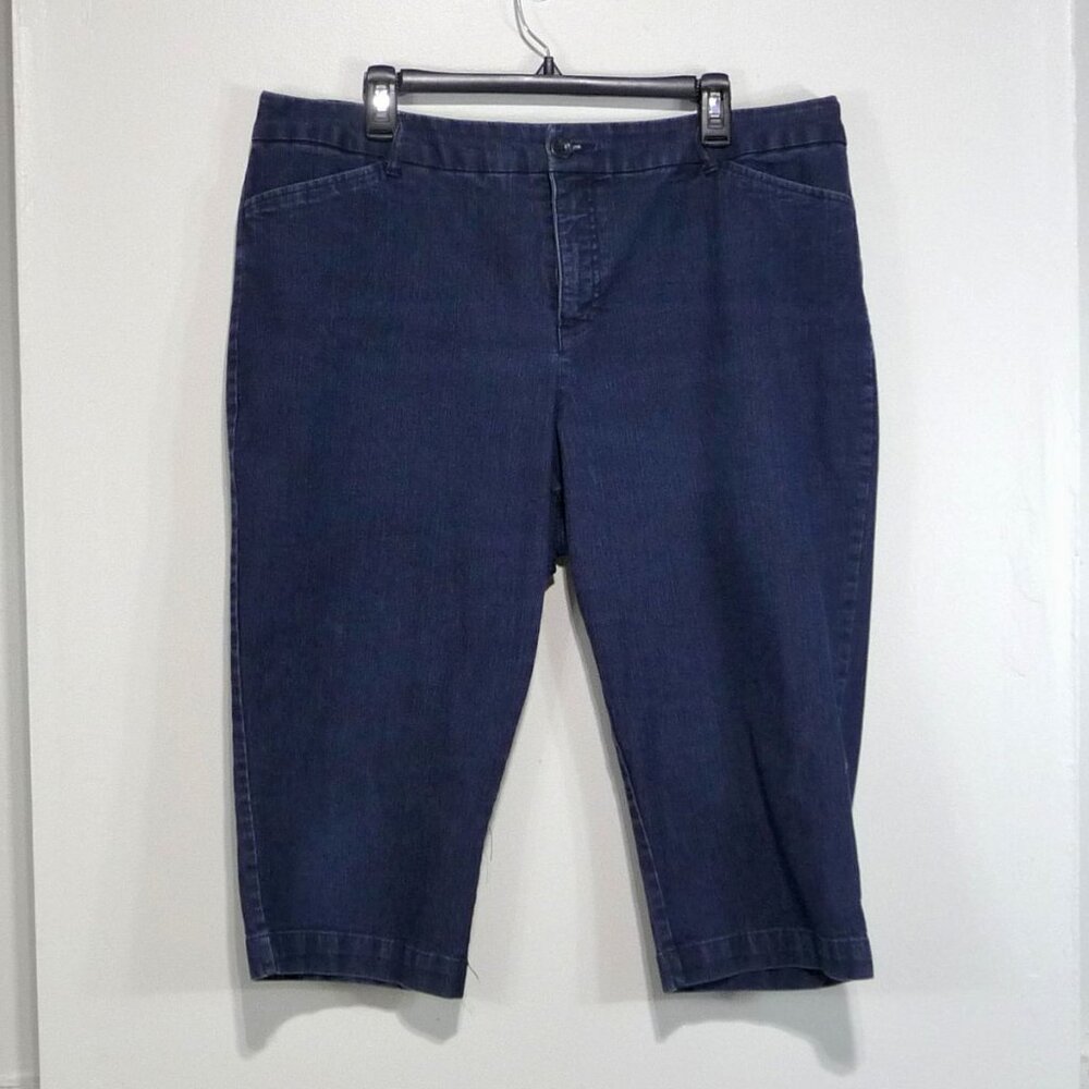 SIZE 18 DENIM CAPRI/BERMUDA STRETCHY